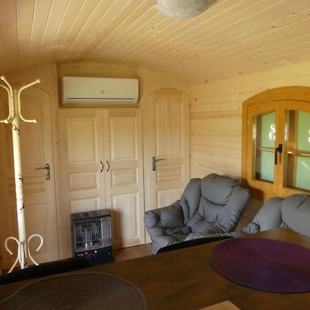 Chez Sophie Et Gilles Bed & Breakfast Monistrol-sur-Loire ภายนอก รูปภาพ