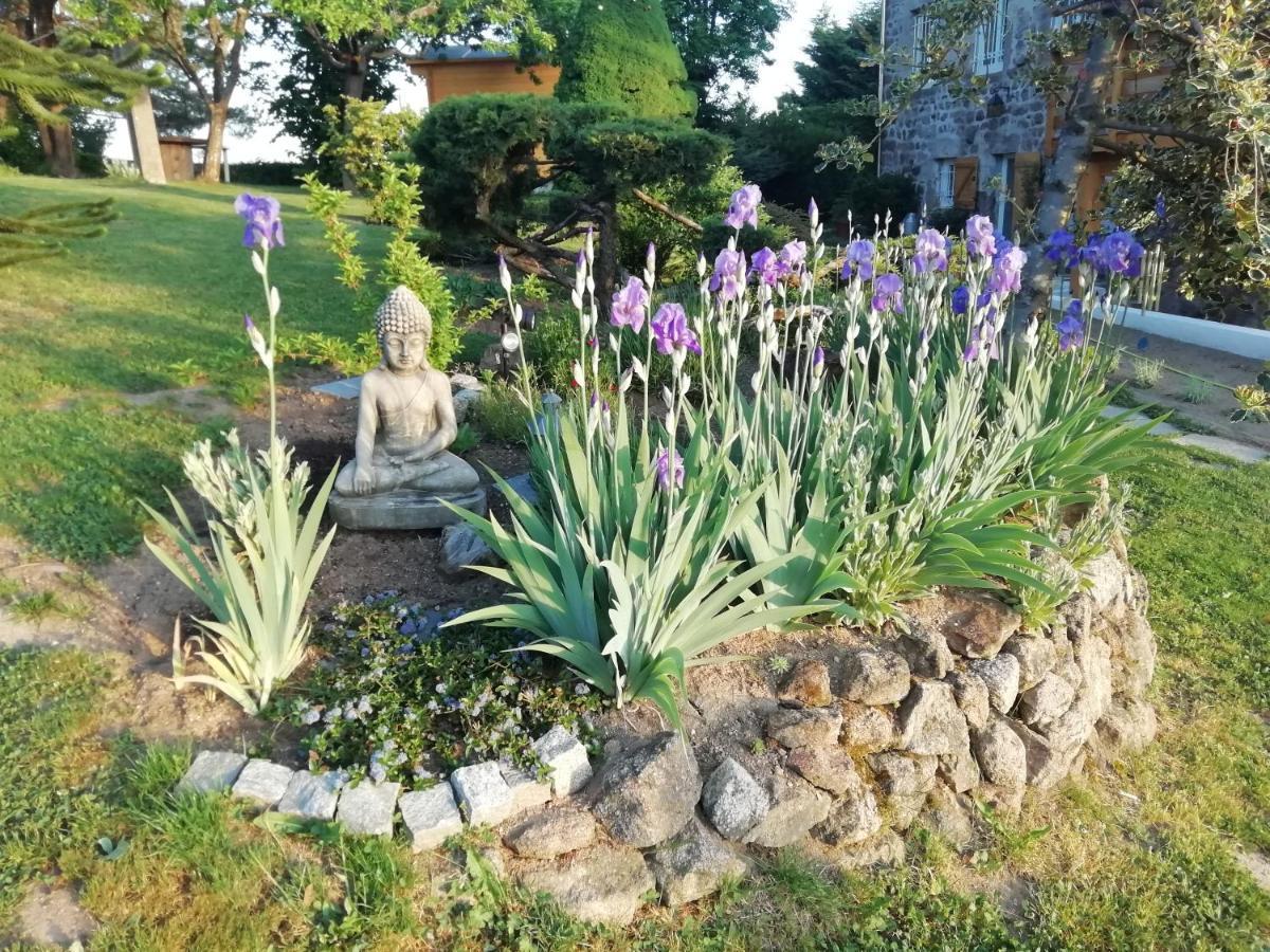 Chez Sophie Et Gilles Bed & Breakfast Monistrol-sur-Loire ภายนอก รูปภาพ