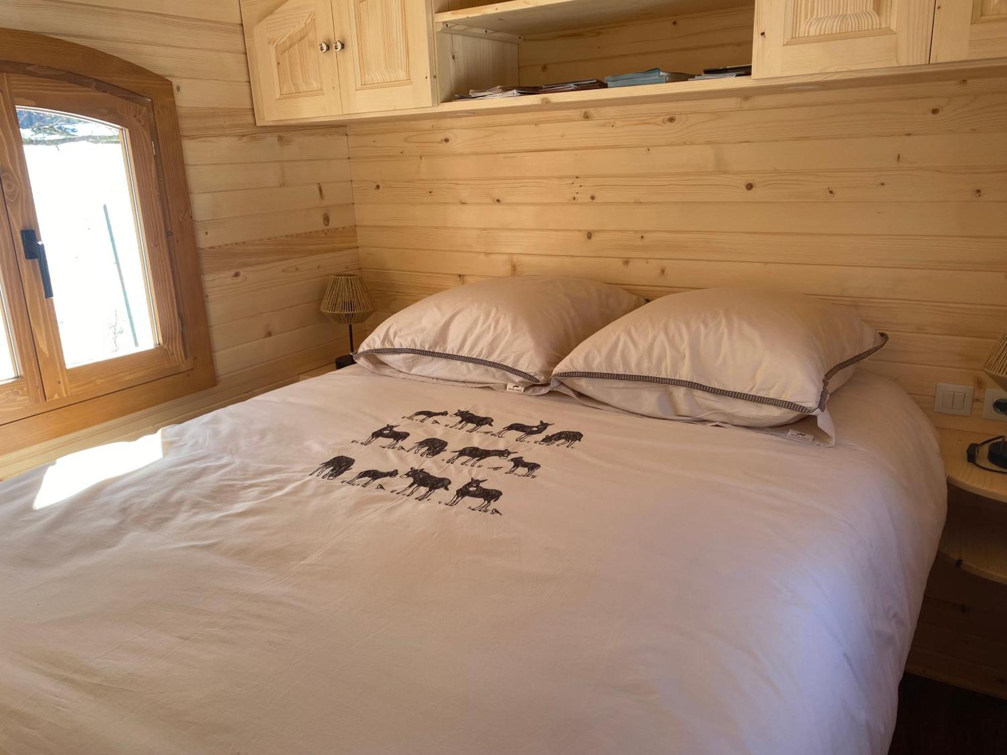 Chez Sophie Et Gilles Bed & Breakfast Monistrol-sur-Loire ภายนอก รูปภาพ